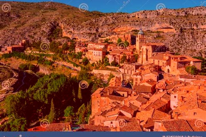 Escorts Albarracin, Spain — Local Companions