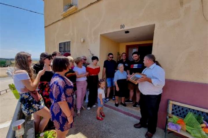 Escorts Alberuela de Tubo, Spain — Local Companions