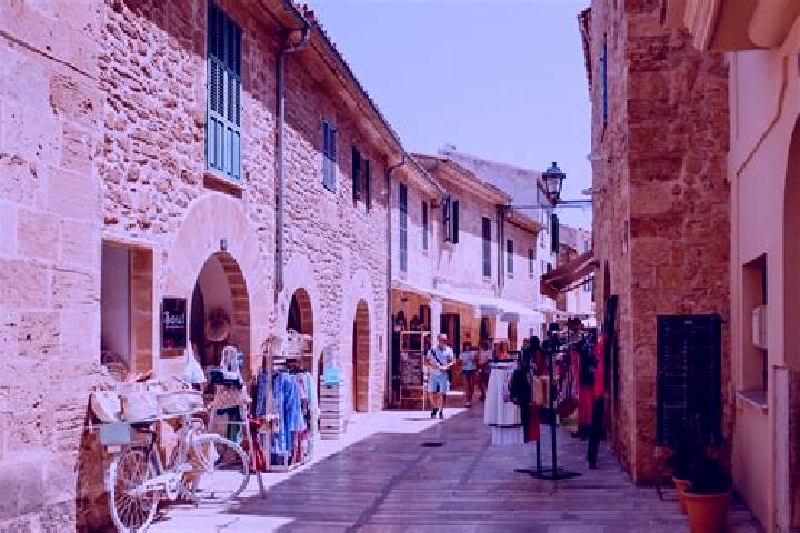 Escorts Alcocer, Spain — Local Companions