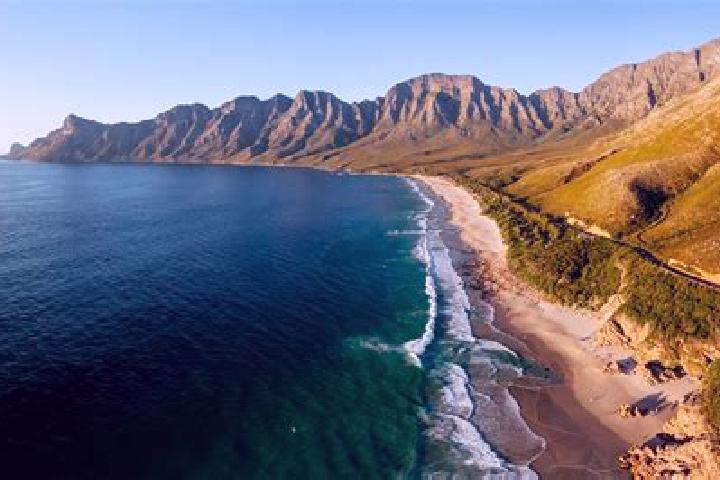 Escorts Alexander Bay, South Africa — Local Companions