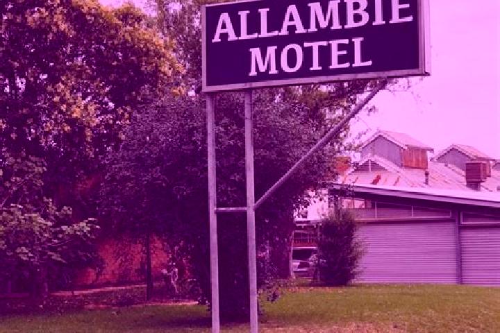 Escorts Allambie Heights, Australia — Local Companions