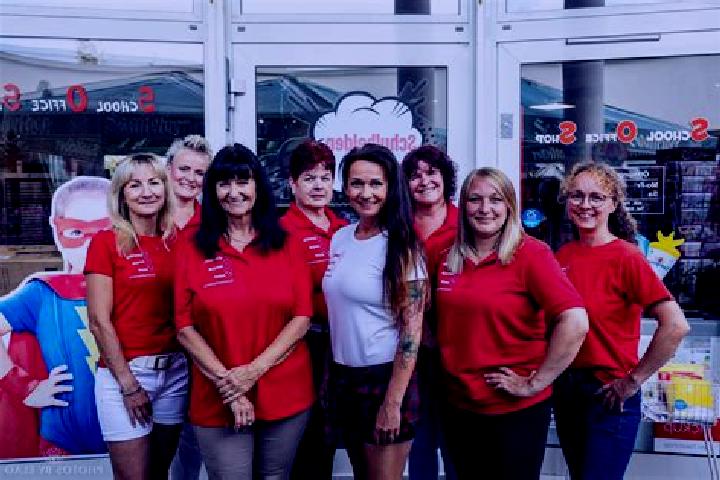 Escorts Alsbach-Hahnlein, Germany — Local Companions