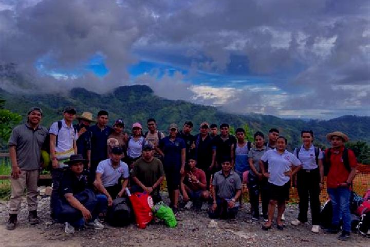 Escorts Alto Caballero, Panama — Local Companions