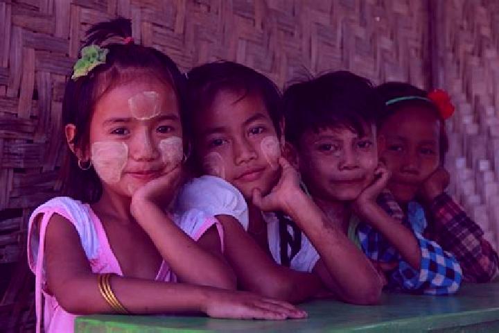 Escorts Ampov Prey, Cambodia — Local Companions