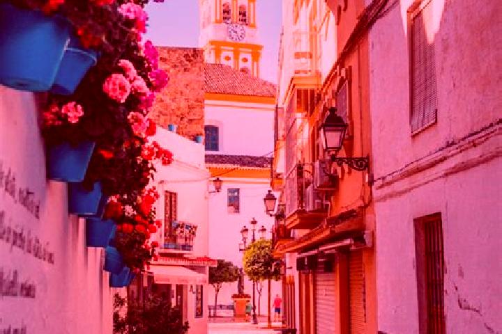 Escorts Amusquillo, Spain — Local Companions