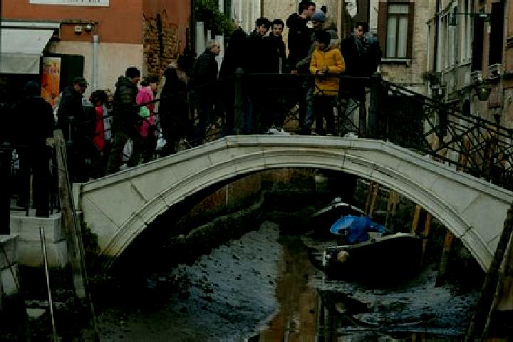 Escorts Ancarano, Italy — Local Companions