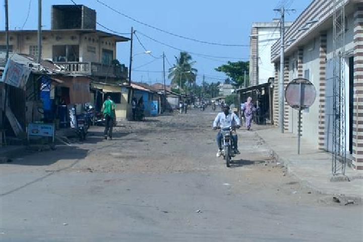 Escorts Aneho, Togo — Local Companions