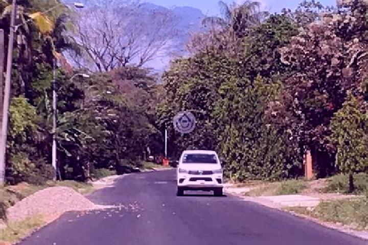 Escorts Angostura de Cochea Arriba, Panama — Local Companions