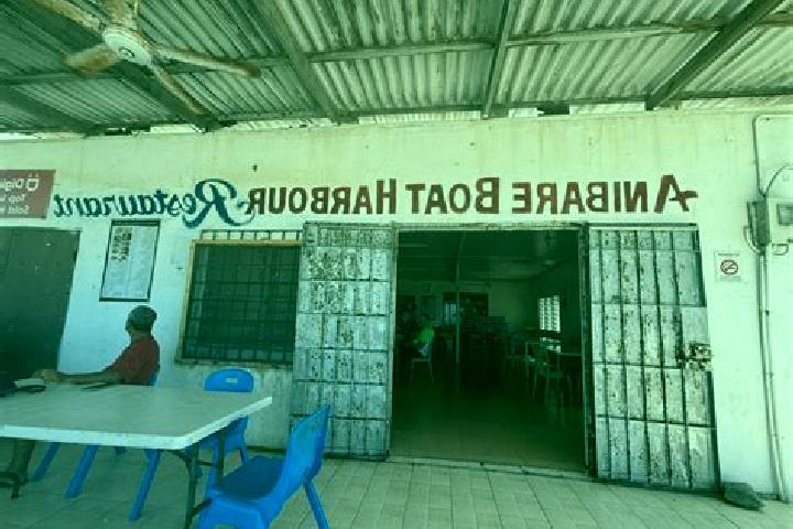 Escorts Anibare, Nauru — Local Companions
