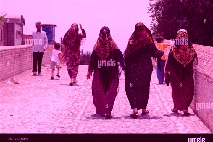 Escorts Aq Qala, Iran — Local Companions