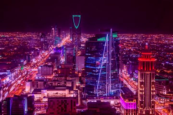 Escorts Ar Riyad, Iraq — Local Companions