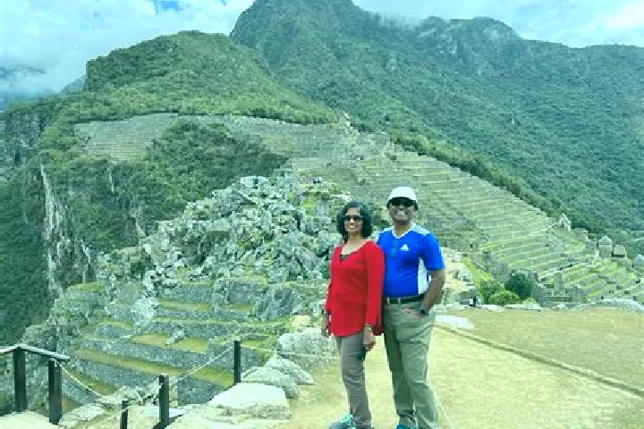 Escorts Arahuay, Peru — Local Companions