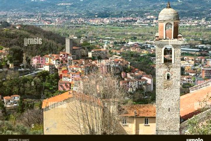 Escorts Arcola, Italy — Local Companions
