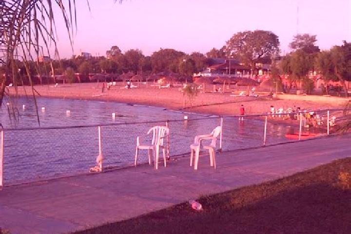 Escorts Arroyos y Esteros, Paraguay — Local Companions