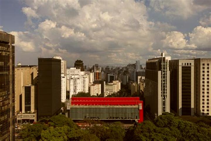 Escorts Assis Chateaubriand, Brazil — Local Companions