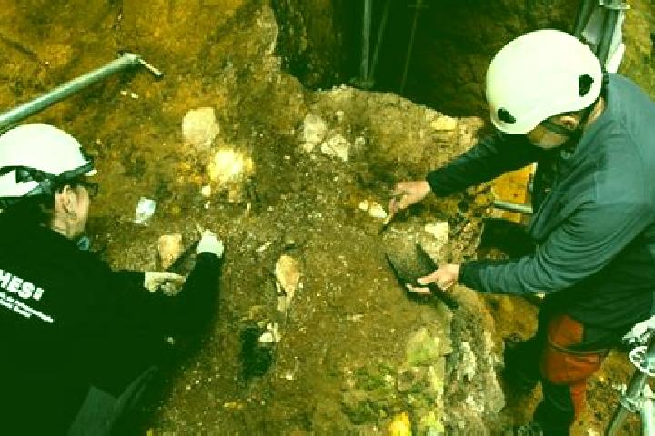 Escorts Atapuerca, Spain — Local Companions
