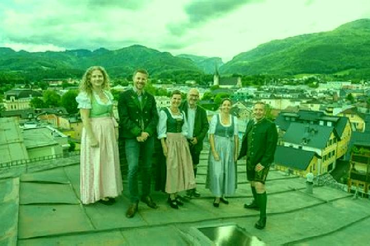 Escorts Attnang-Puchheim, Austria — Local Companions