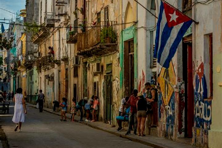 Escorts Australia, Cuba — Local Companions