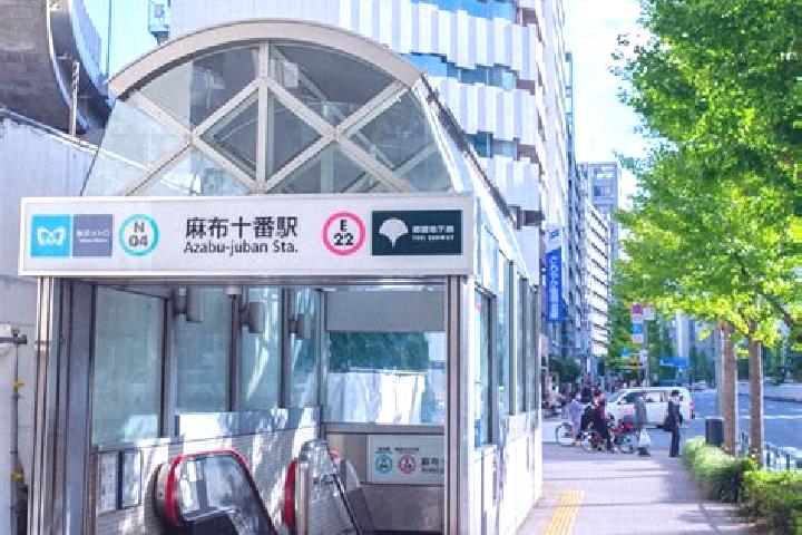 Escorts Azabu-juban, Japan — Local Companions