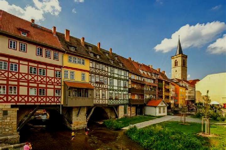 Escorts Bad Langensalza, Germany — Local Companions