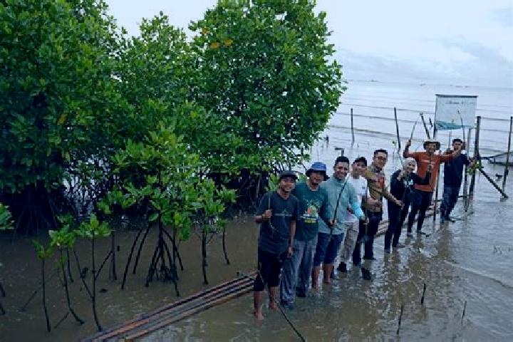Escorts Bakau, Indonesia — Local Companions