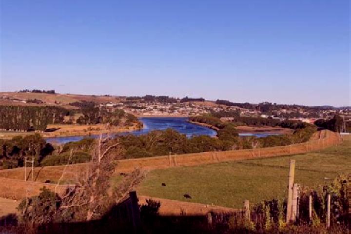 Escorts Balclutha, New Zealand — Local Companions
