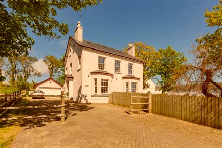 Escorts Ballabeg, Isle of Man — Local Companions