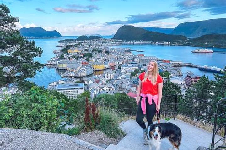 Escorts Ballangen, Norway — Local Companions
