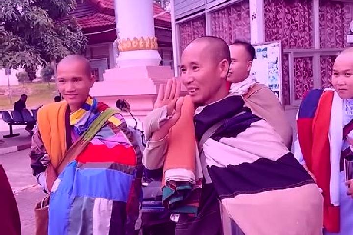 Escorts Ban Nasang, Laos — Local Companions