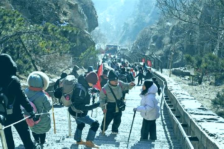 Escorts Banshi, China — Local Companions