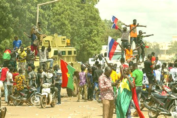 Escorts Barani, Burkina Faso — Local Companions