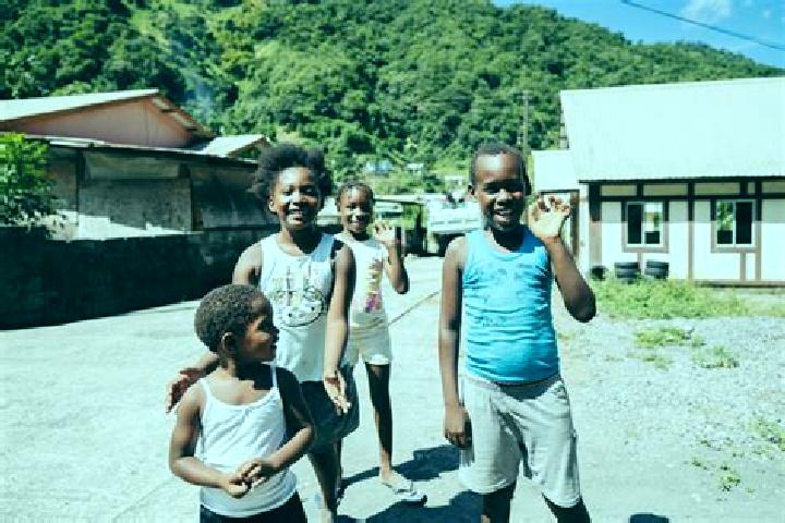 Escorts Barrouallie, Saint Vincent and the Grenadines — Local Companions