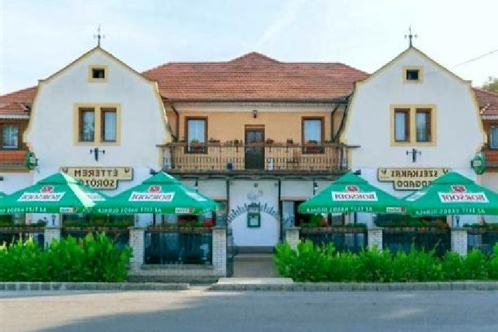 Escorts Batonyterenye, Hungary — Local Companions