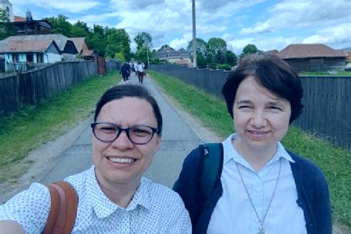 Escorts Batos, Romania — Local Companions