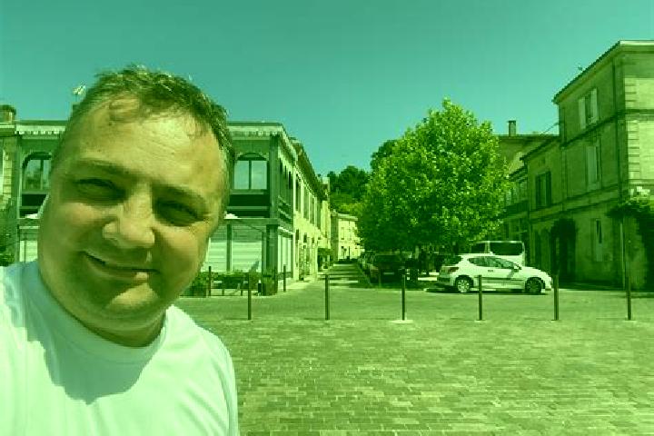 Escorts Beautiran, France — Local Companions