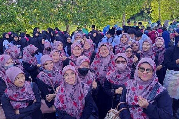Escorts Bekenu, Malaysia — Local Companions