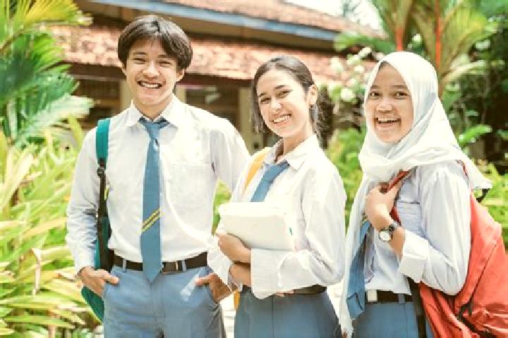Escorts Belawang, Indonesia — Local Companions