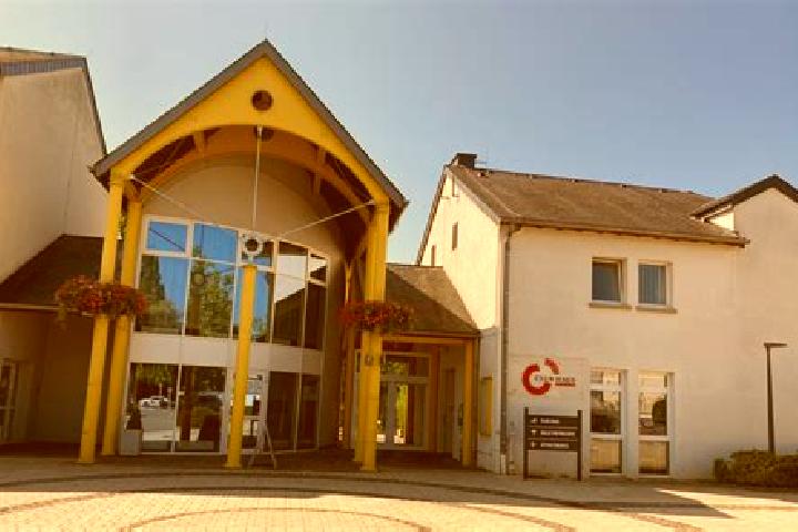 Escorts Bereldange, Luxembourg — Local Companions