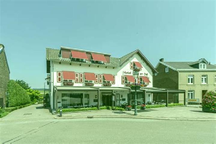 Escorts Berg en Dal, Netherlands — Local Companions