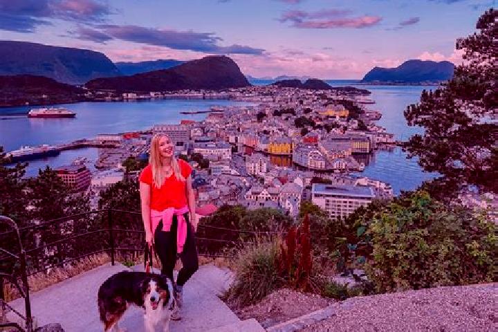 Escorts Bergset, Norway — Local Companions