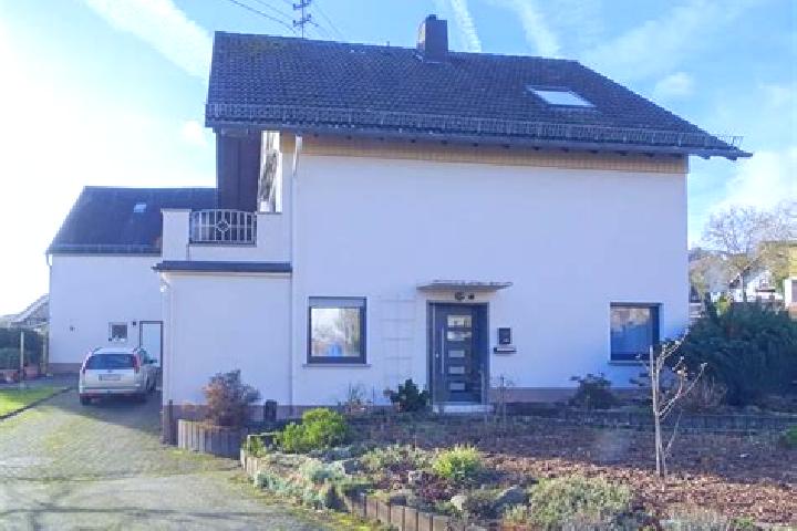 Escorts Berod bei Wallmerod, Germany — Local Companions