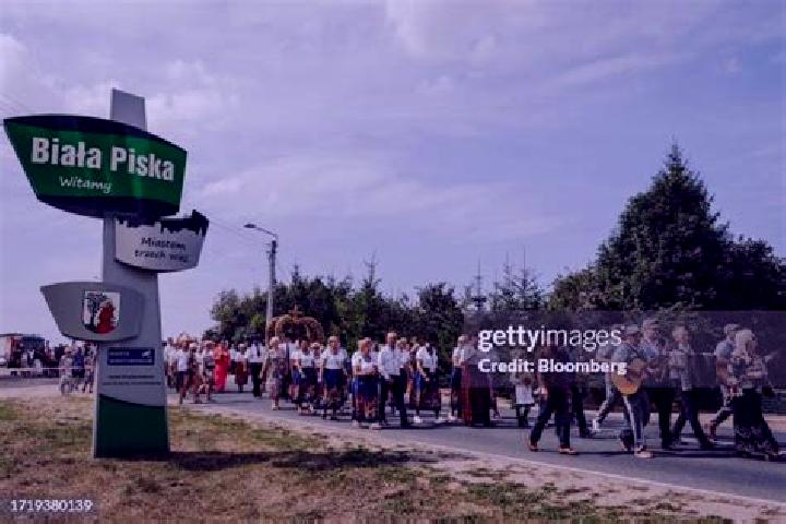 Escorts Biala Piska, Poland — Local Companions