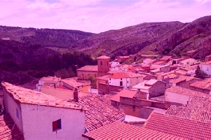 Escorts Bijuesca, Spain — Local Companions