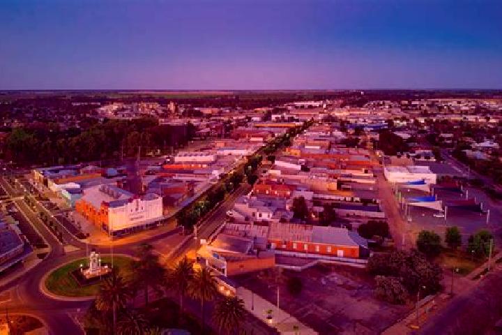 Escorts Bilbul, Australia — Local Companions