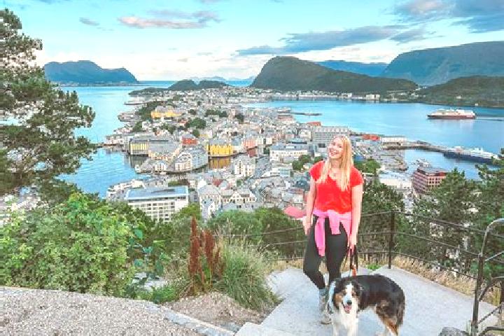 Escorts Blakstad, Norway — Local Companions