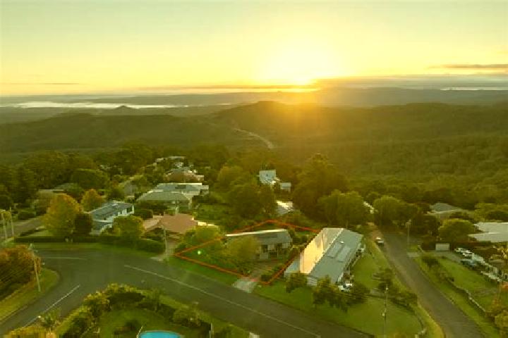 Escorts Blue Mountain Heights, Australia — Local Companions