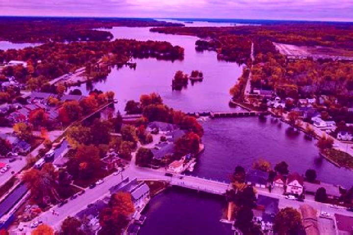 Escorts Bobcaygeon, Canada — Local Companions