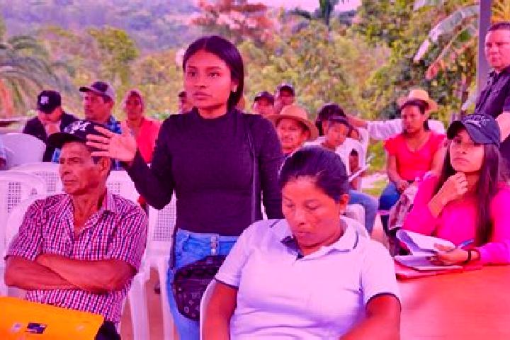 Escorts Boca de Rio Indio, Panama — Local Companions