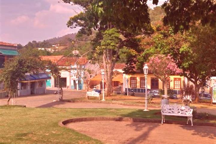 Escorts Bom Jesus do Amparo, Brazil — Local Companions