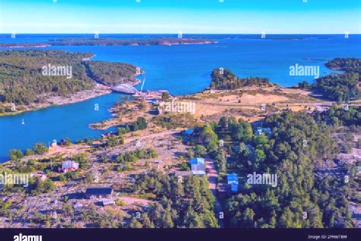 Escorts Bomarsund, Aland Islands — Local Companions